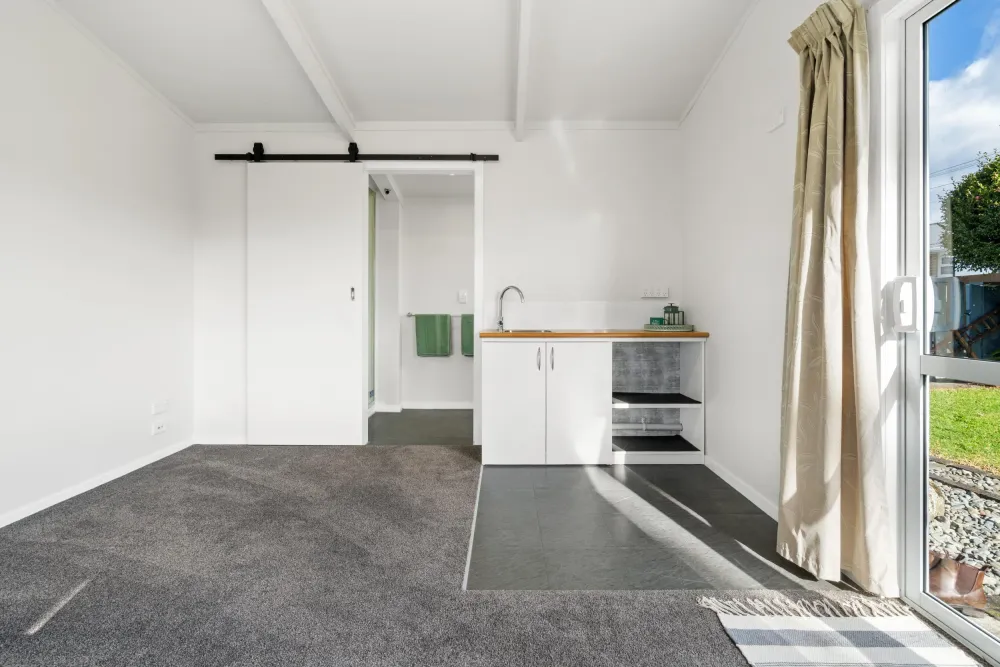 Photos of 31 Korau Road
