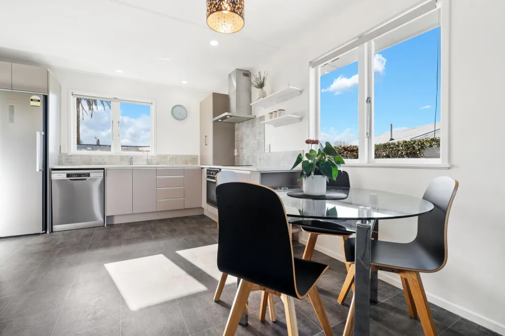 Photos of 31 Korau Road