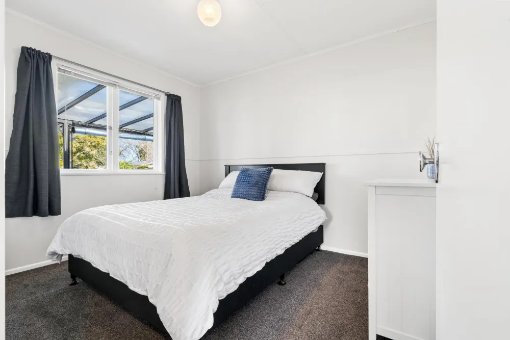 Photos of 31 Korau Road