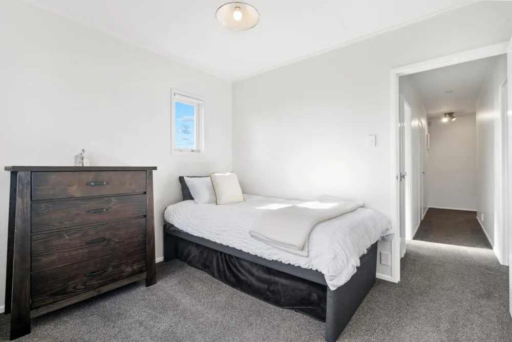 Photos of 31 Korau Road