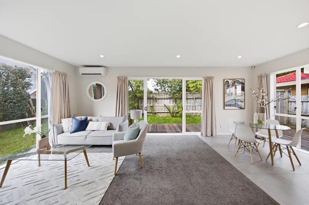 Photos of 24 Hardley Avenue
