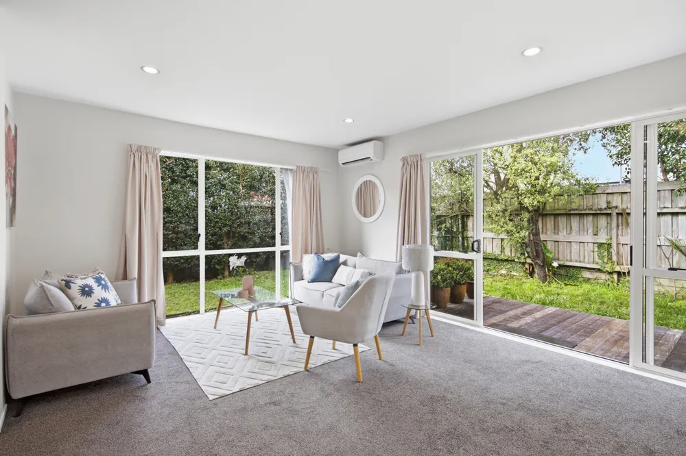 Photos of 24 Hardley Avenue