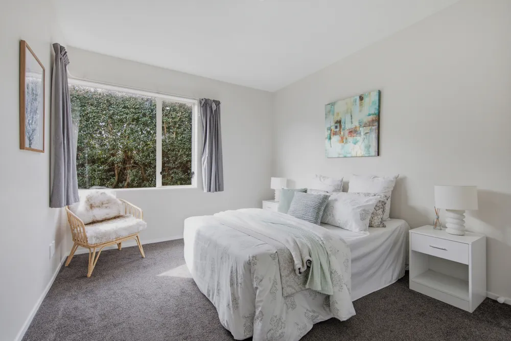 Photos of 24 Hardley Avenue
