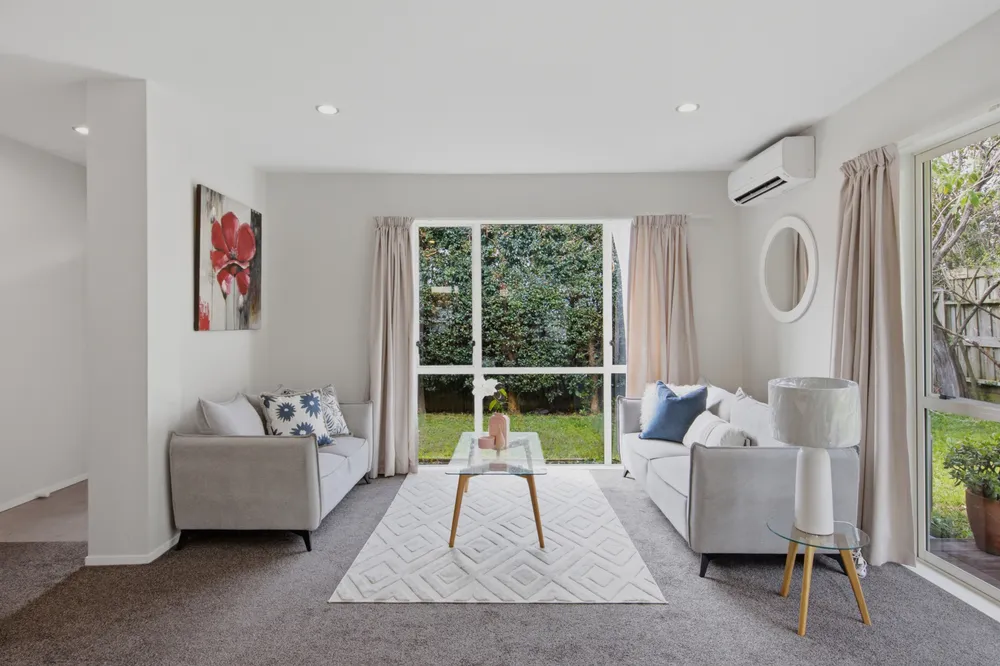 Photos of 24 Hardley Avenue