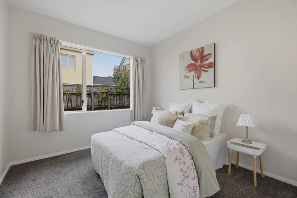 Photos of 24 Hardley Avenue