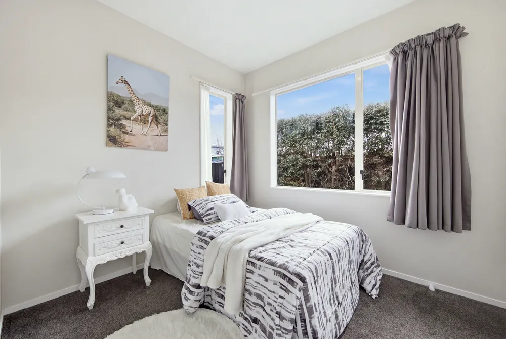 Photos of 24 Hardley Avenue
