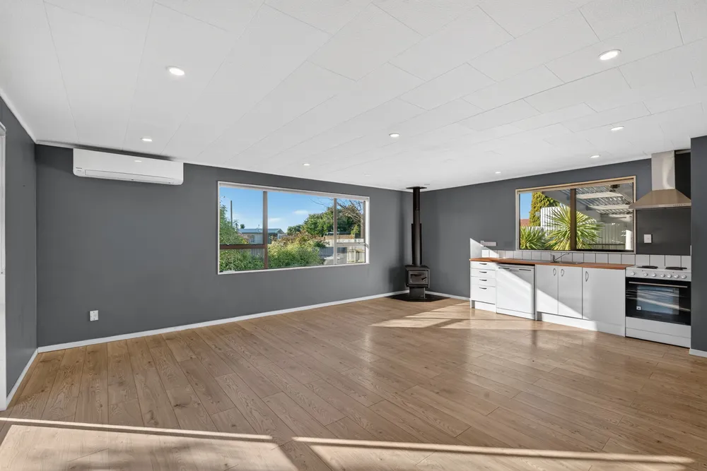 Photos of 25A Jeffares Place