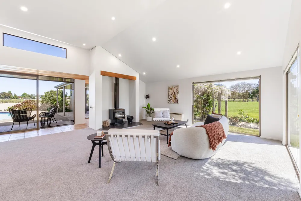 Photos of 112 Vickerman Street