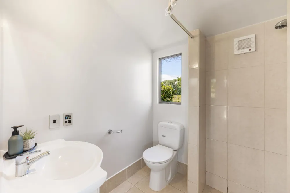 Photos of 112 Vickerman Street