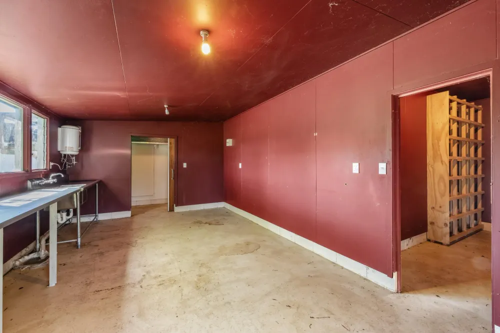 Photos of 112 Vickerman Street