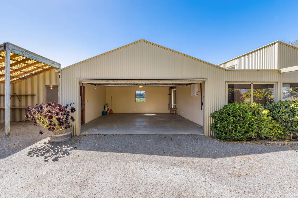 Photos of 112 Vickerman Street