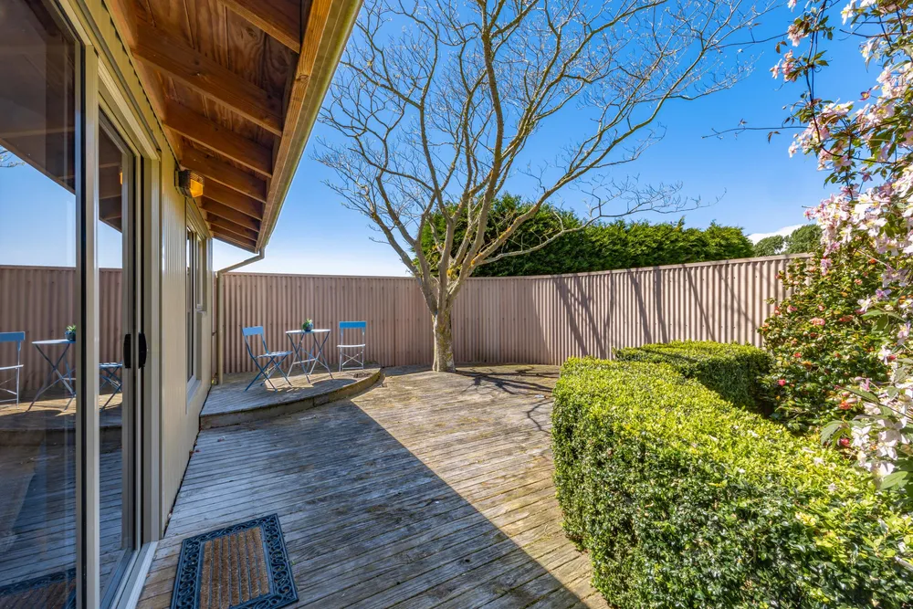 Photos of 112 Vickerman Street