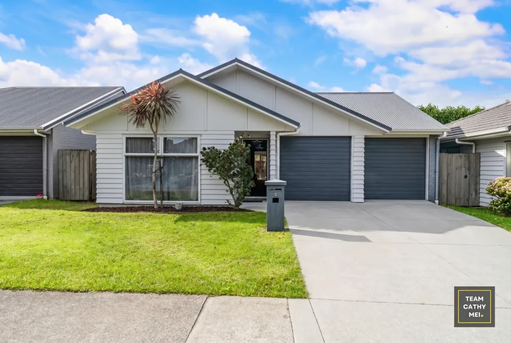 Photos of 5 Poaka Avenue