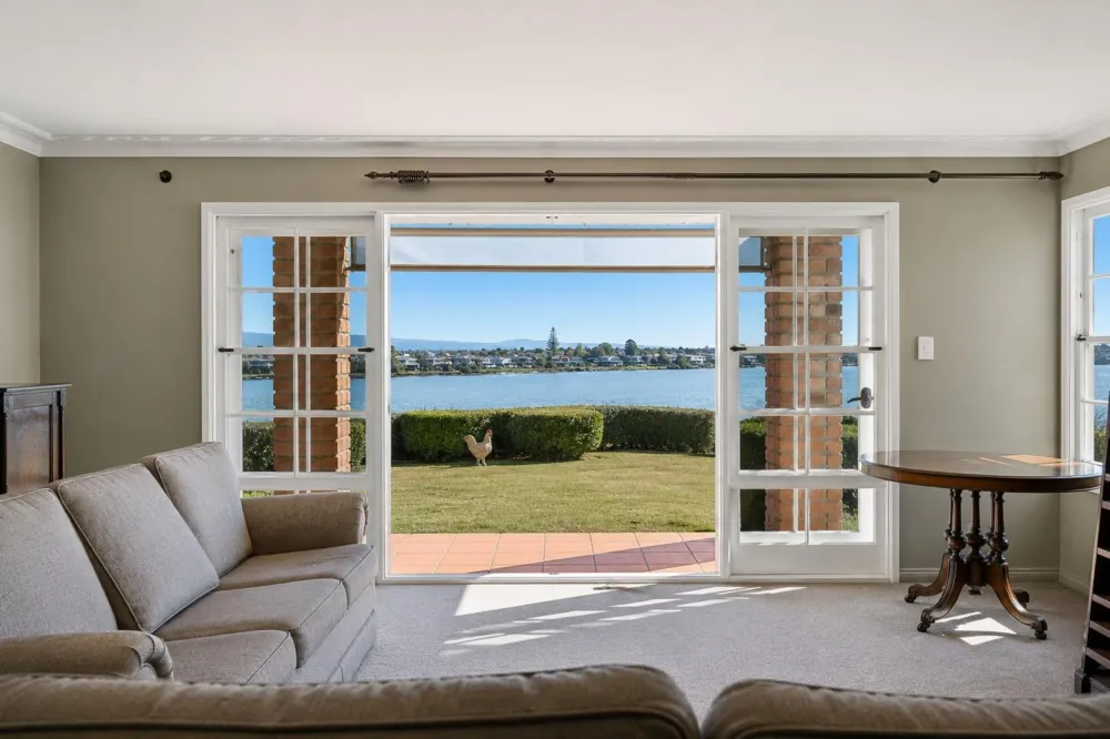 Photos of 330 Maungatapu Road