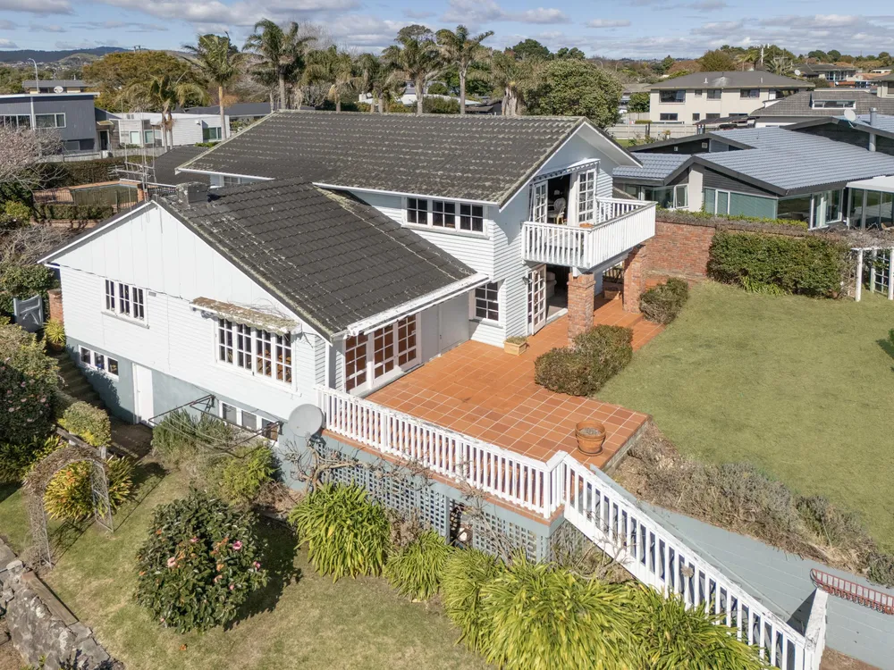 Photos of 330 Maungatapu Road