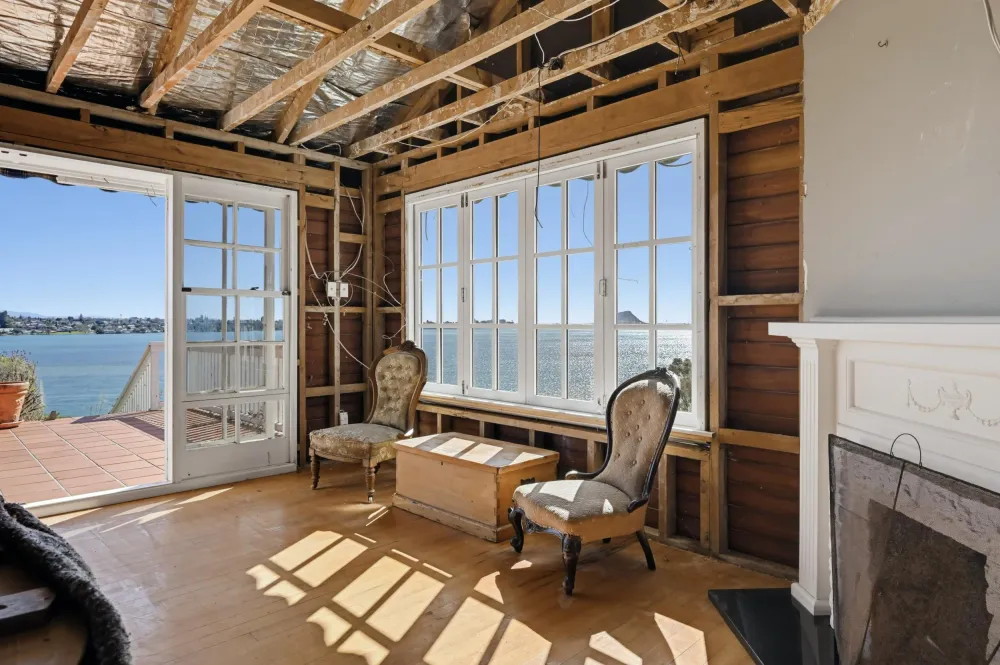 Photos of 330 Maungatapu Road