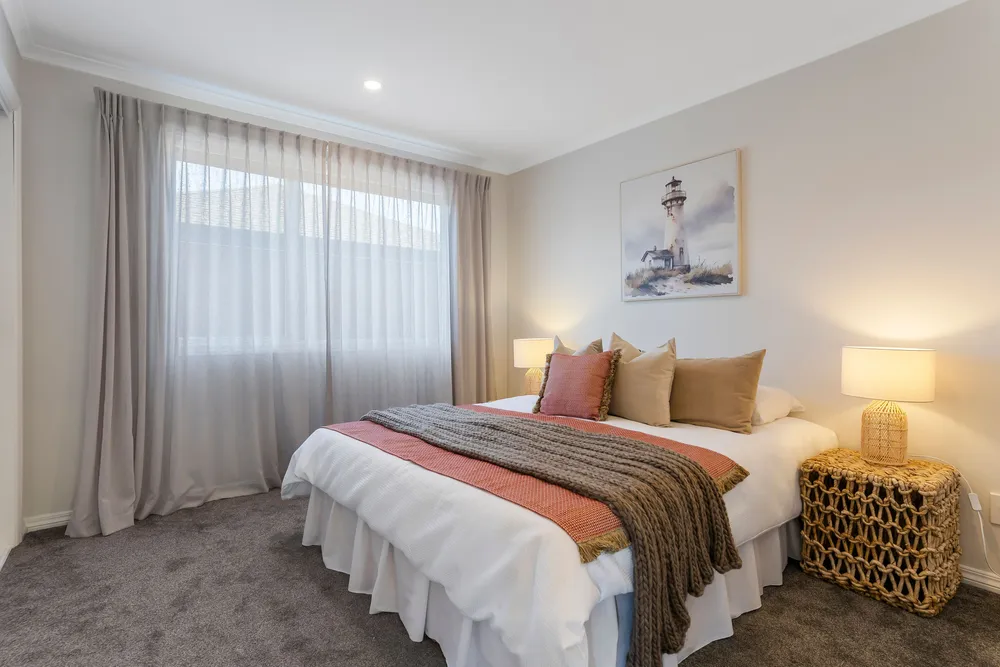 Photos of 1158C New North Road