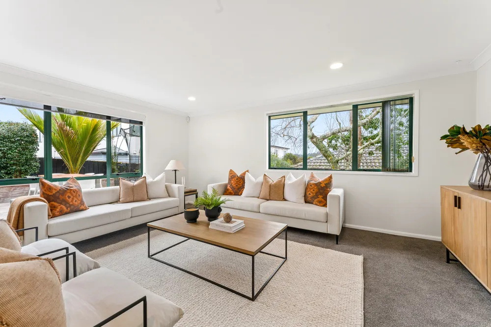 Photos of 12 Wentworth Park