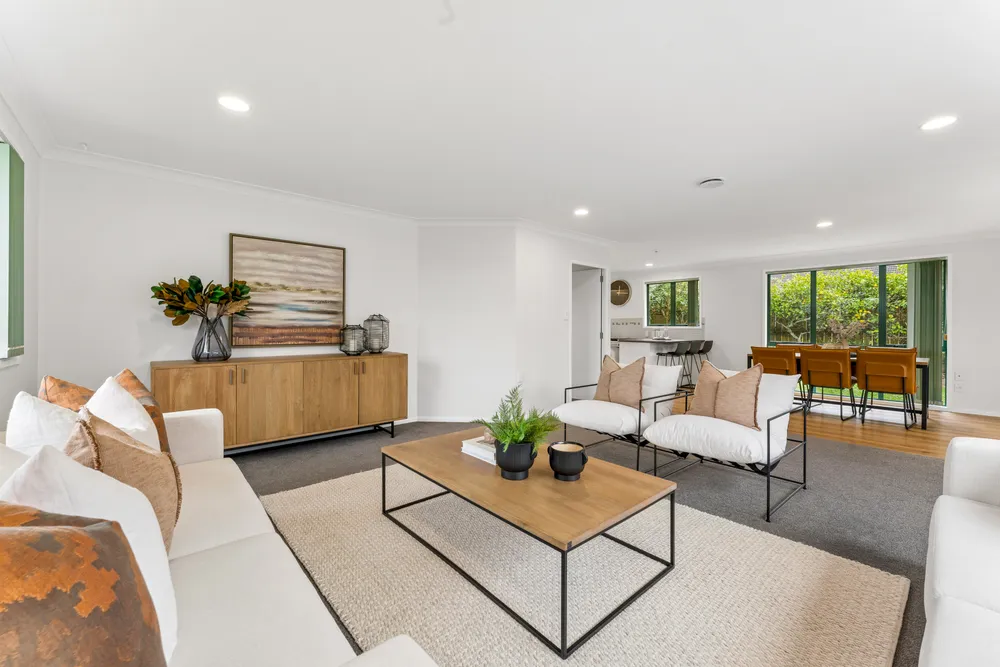 Photos of 12 Wentworth Park