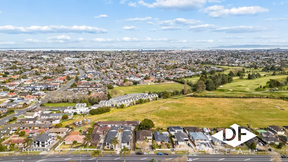 Photos of 53 Great South Road