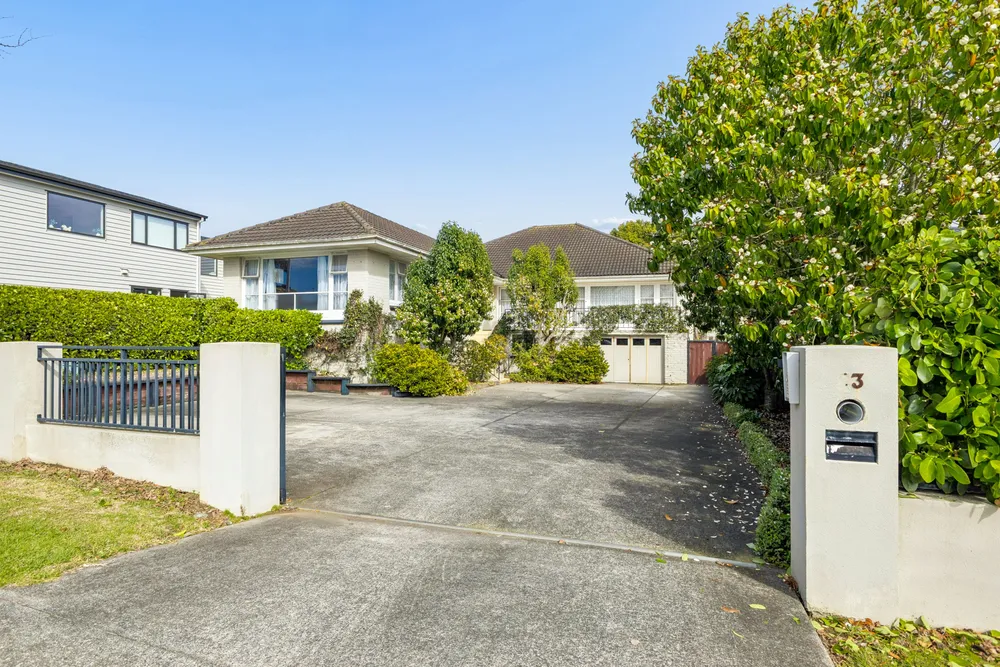 Photos of 53 Great South Road