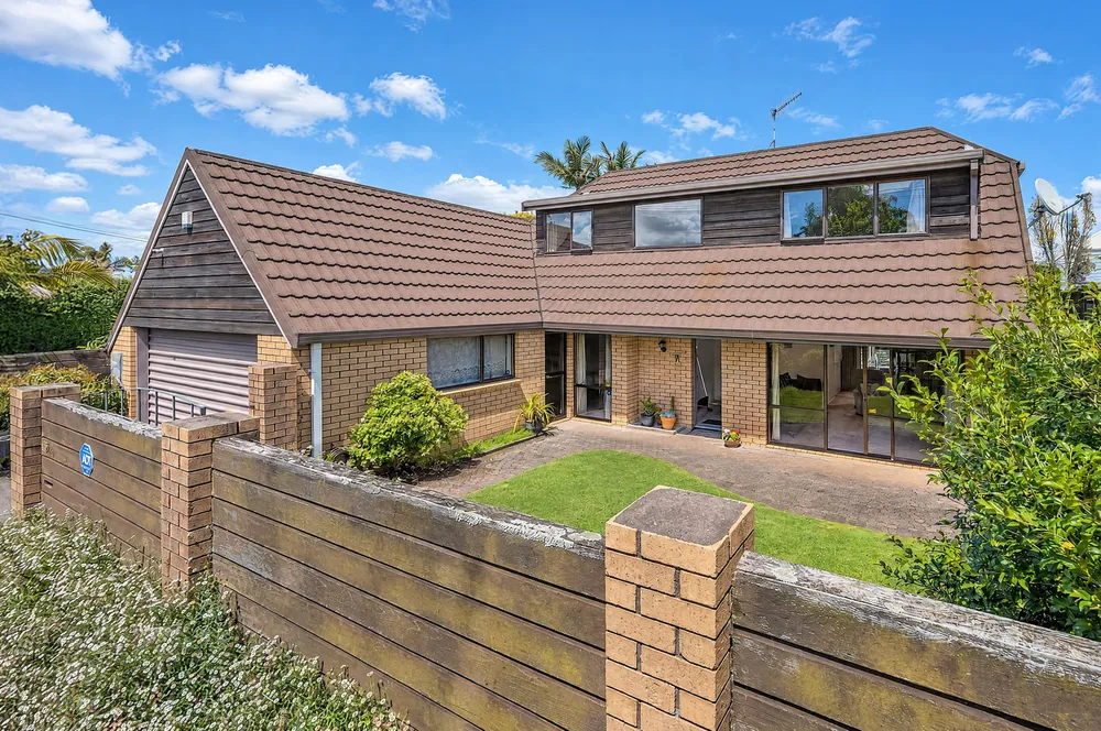 Photos of 21A Horotutu Road