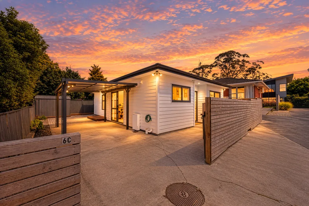 Photos of 6C Gorrie Avenue