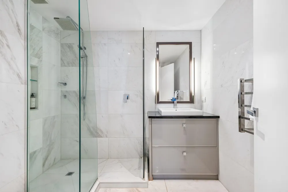 Photos of 2703/8 Albert Street