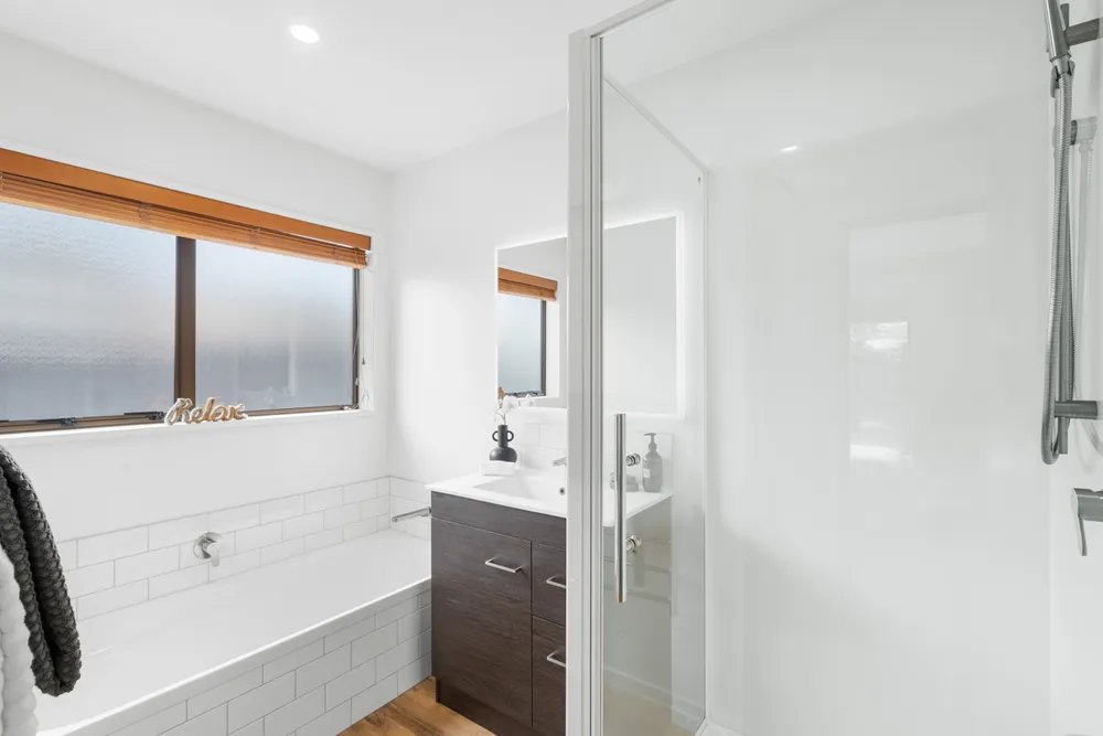 Photos of 6 Westgrove Avenue