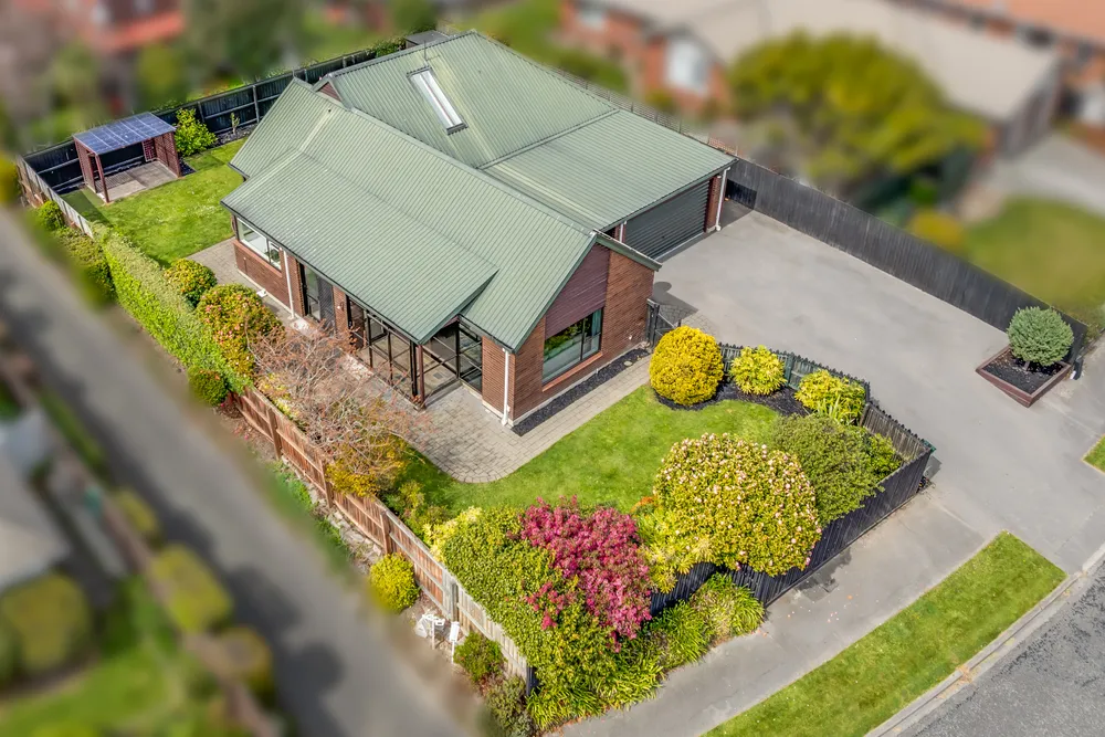 Photos of 6 Westgrove Avenue
