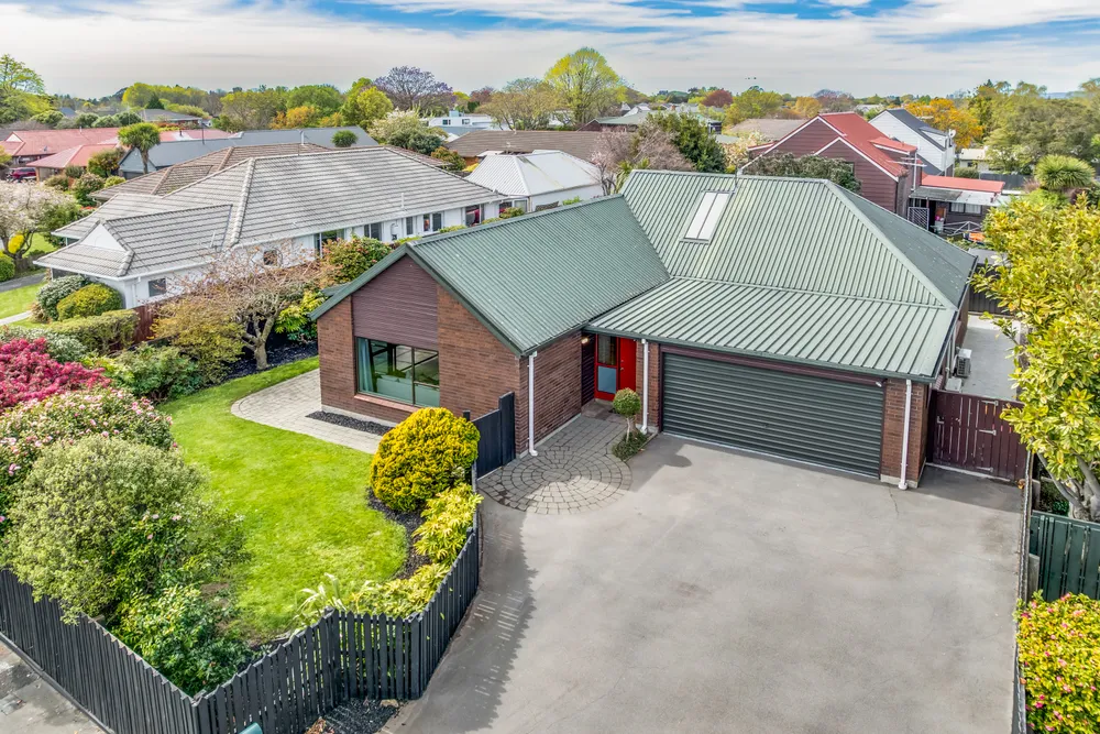 Photos of 6 Westgrove Avenue