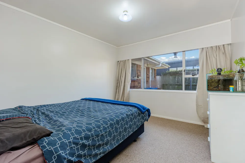 Photos of 2/50 Rutland Road