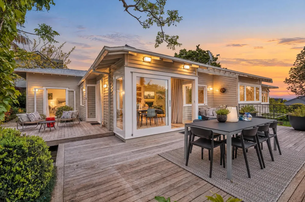 Photos of 9 Hona Avenue