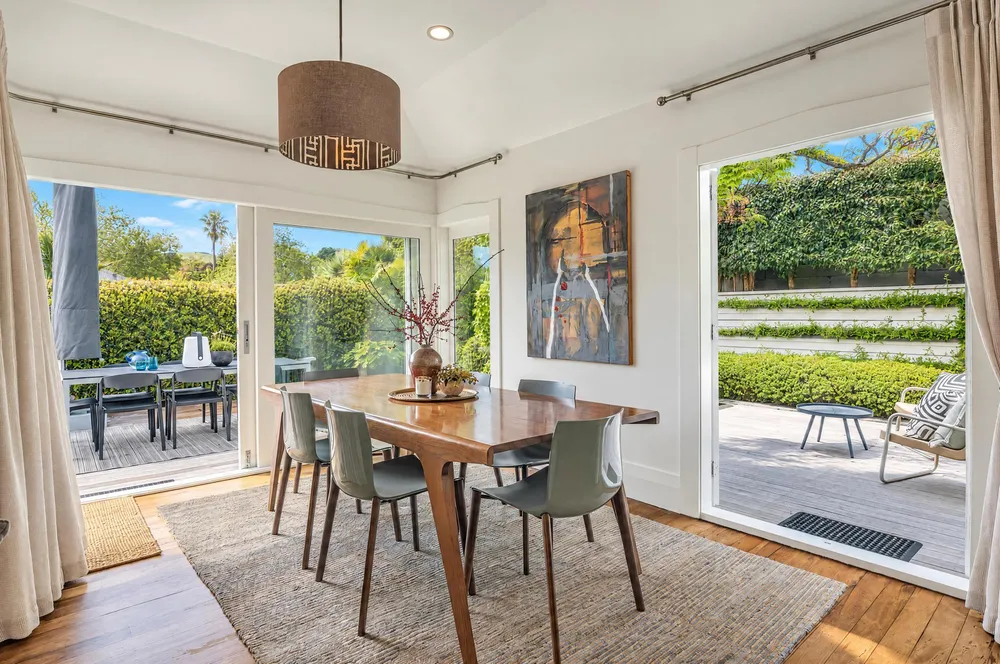 Photos of 9 Hona Avenue