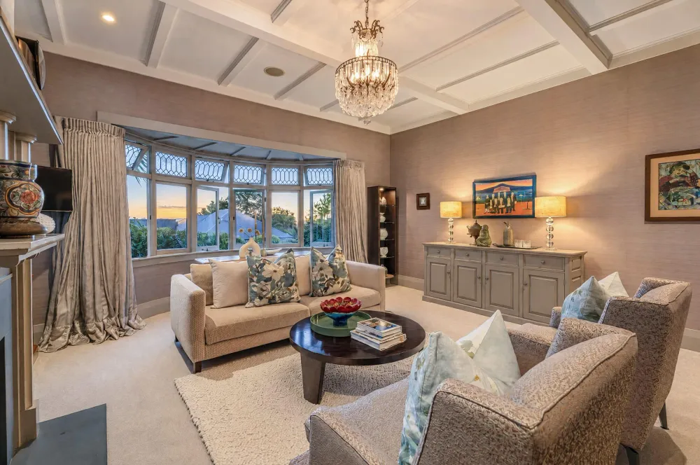 Photos of 9 Hona Avenue