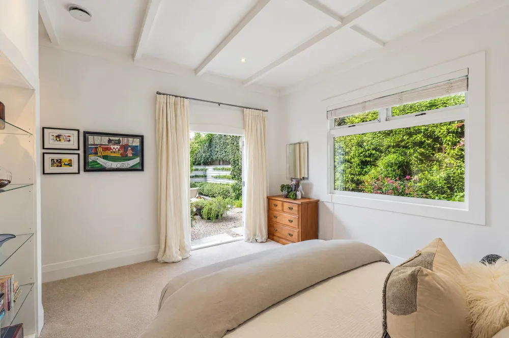 Photos of 9 Hona Avenue
