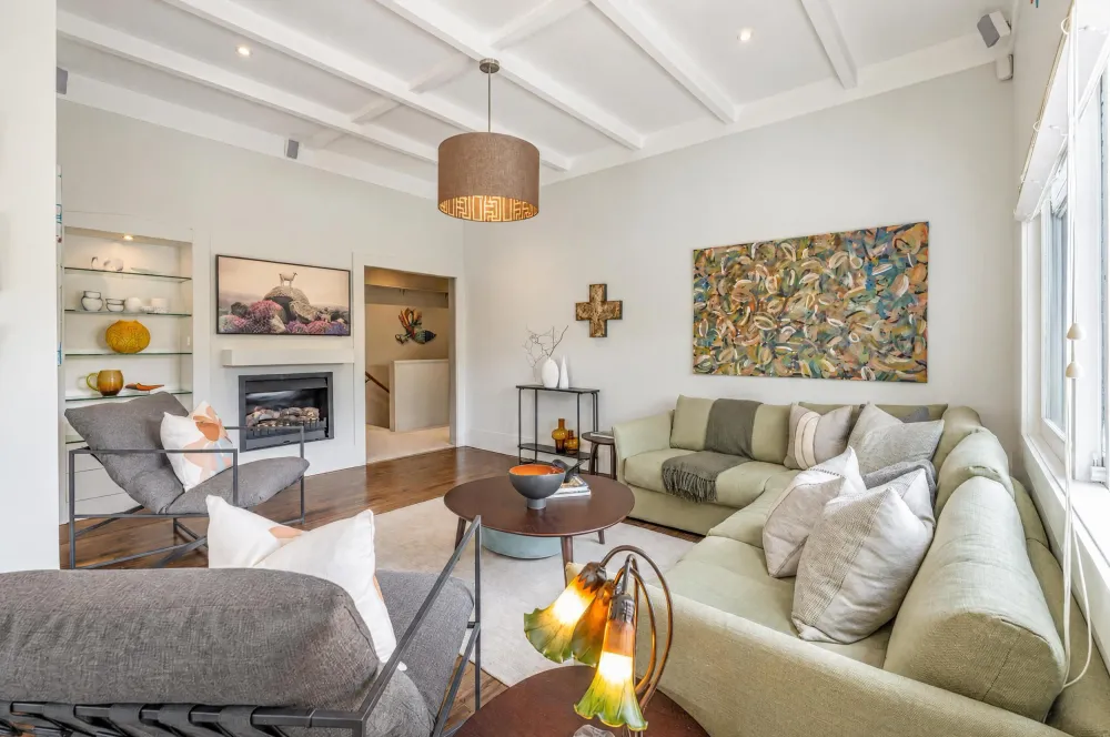 Photos of 9 Hona Avenue