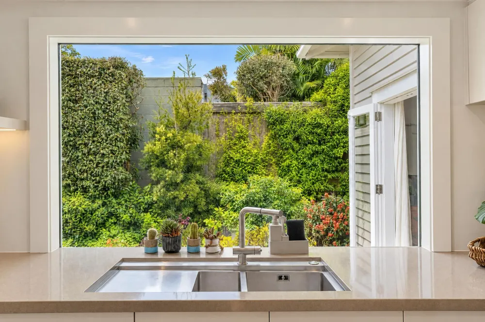 Photos of 9 Hona Avenue