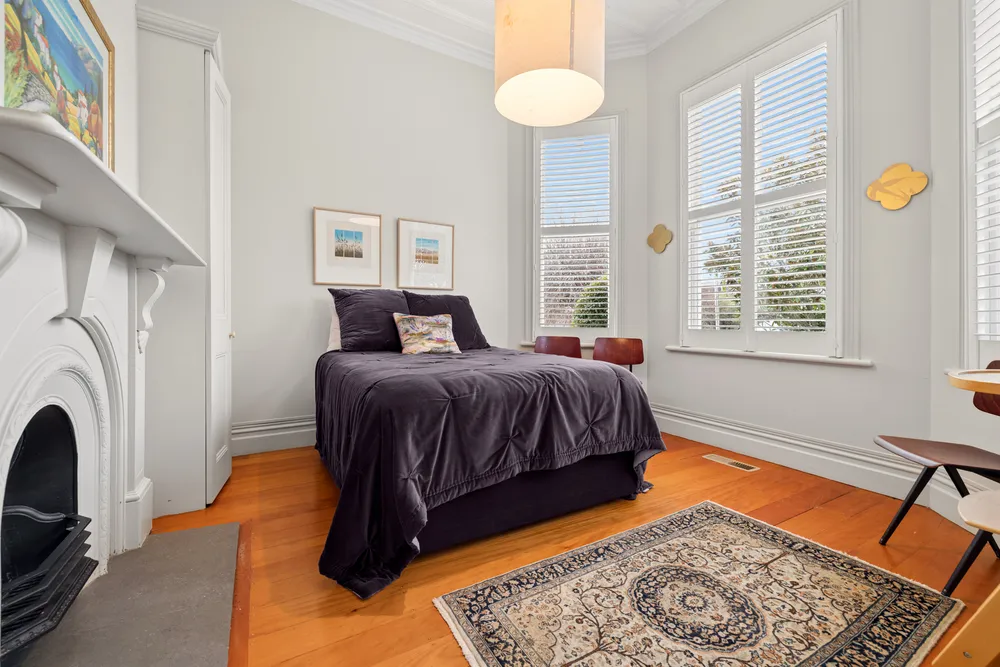 Photos of 43 Birdwood Crescent