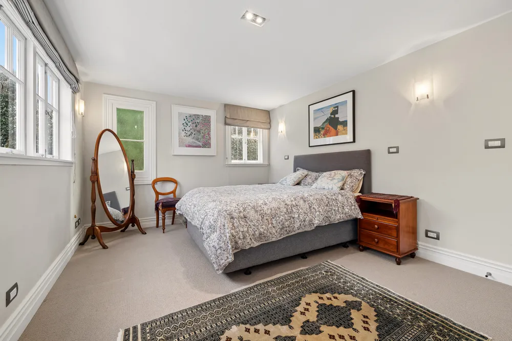 Photos of 43 Birdwood Crescent