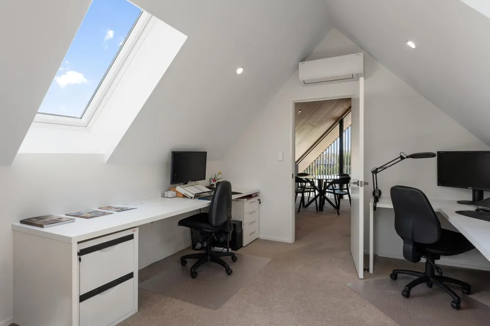 Photos of 21A Hamilton Avenue