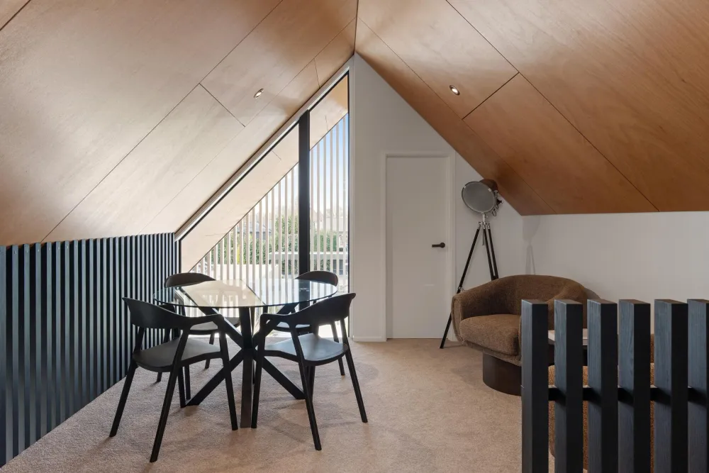 Photos of 21A Hamilton Avenue