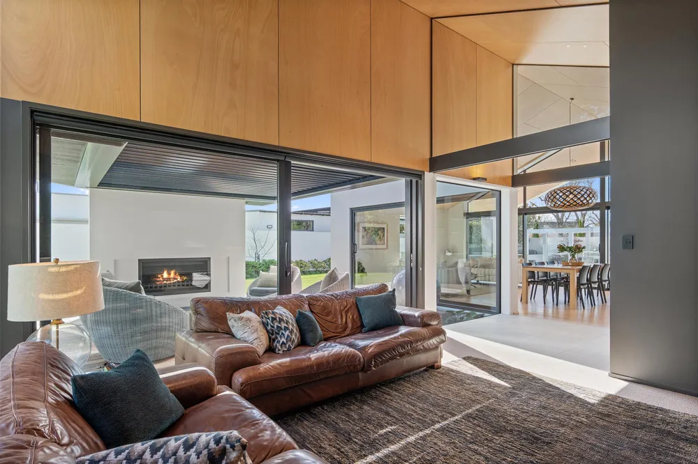 Photos of 21A Hamilton Avenue