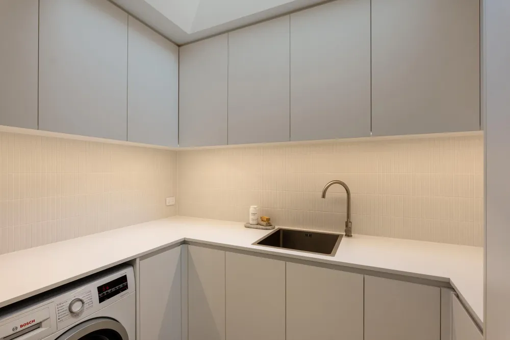 Photos of 21A Hamilton Avenue