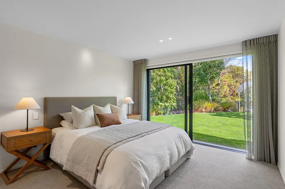Photos of 21A Hamilton Avenue