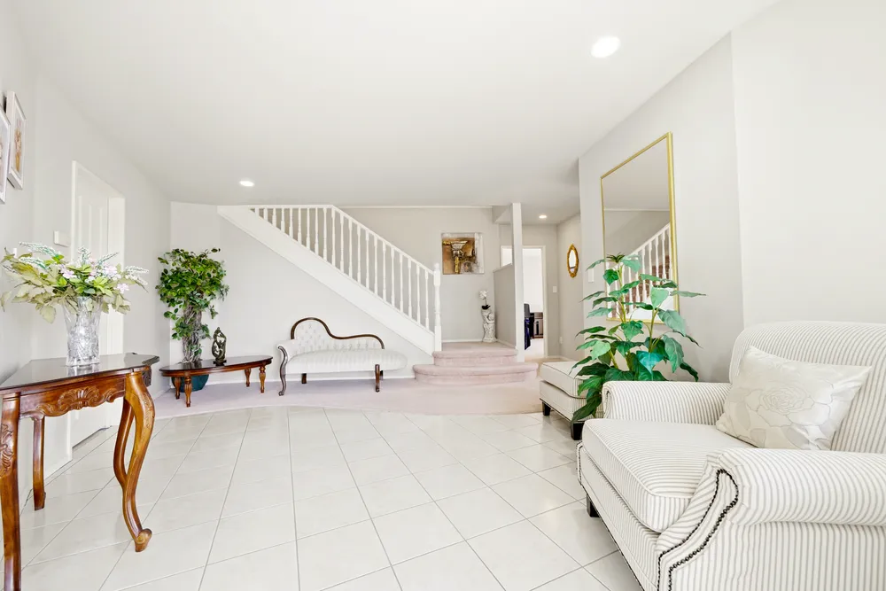 Photos of 11 Pigeonwood Lane