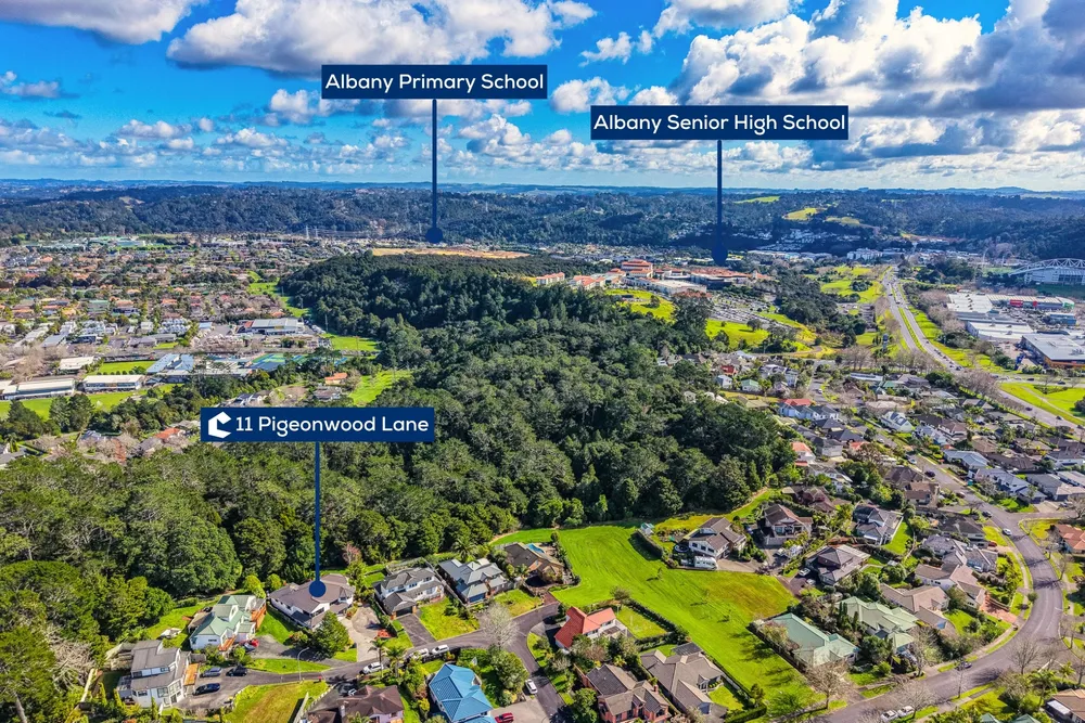 Photos of 11 Pigeonwood Lane