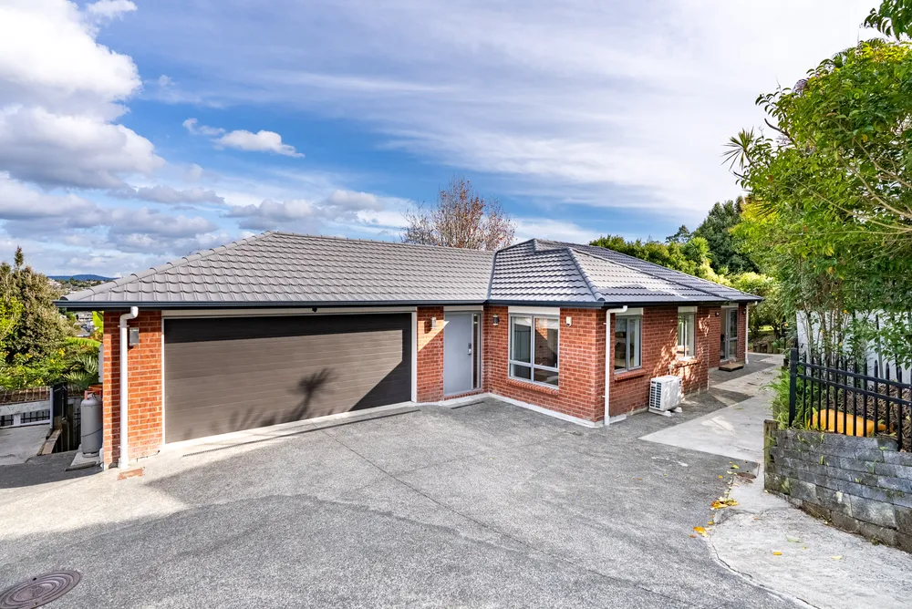 Photos of 77A Royal Road