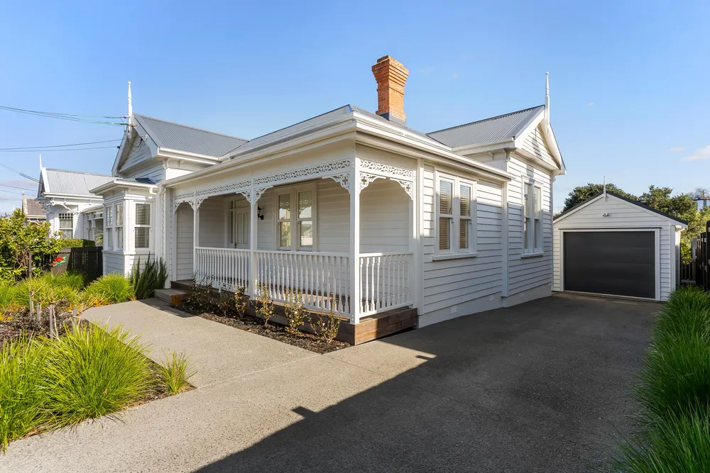 Photos of 9 Albany Road