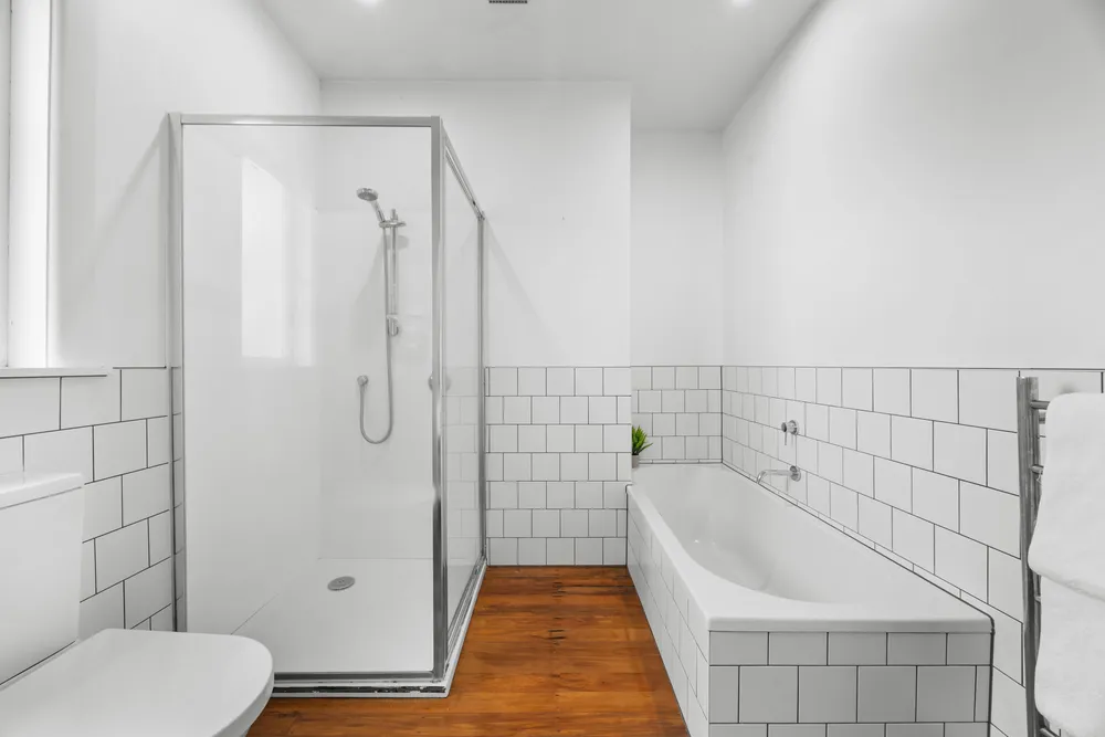 Photos of 9A Ryburn Road